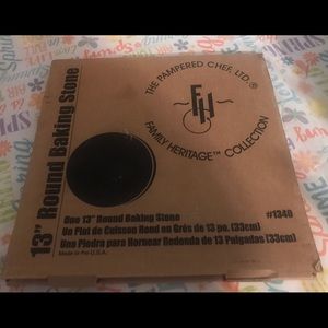 Pampered Chef Pizza Stone